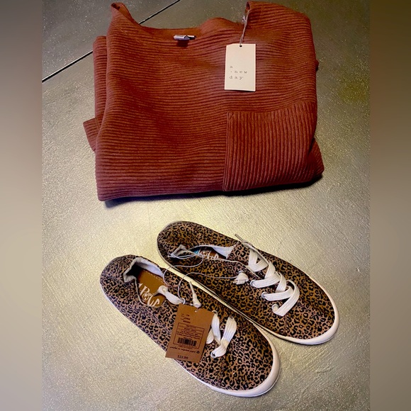 Sweaters - Sweater and shoe bundle